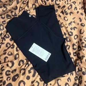 Lululemon Wunder Under size 12!